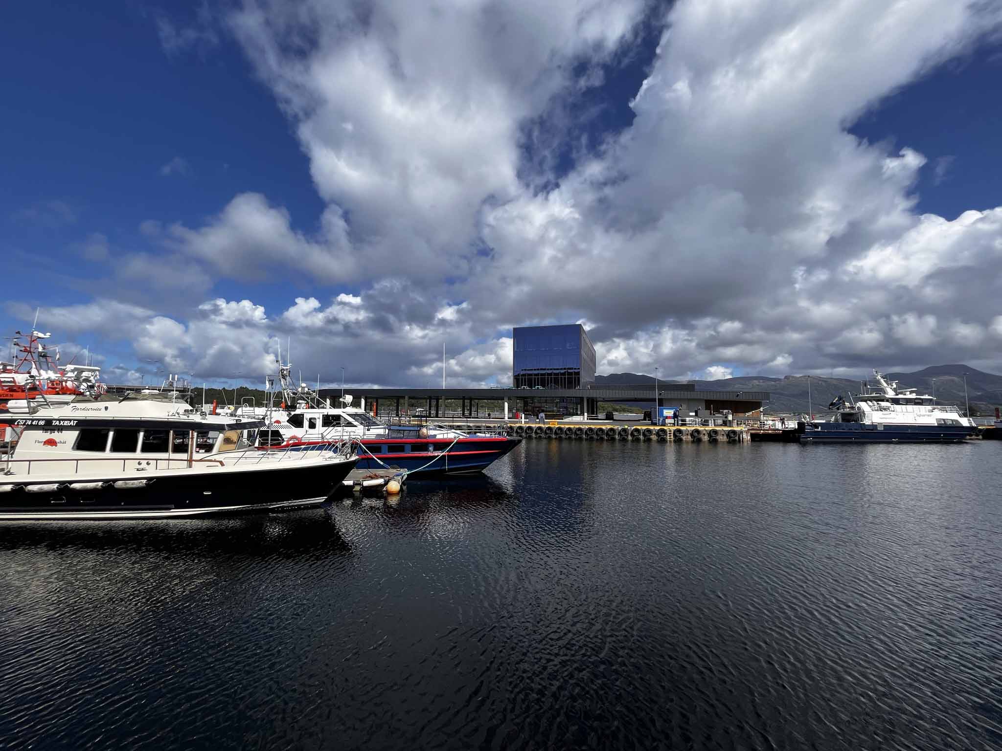 Havneterminalen Florø. Foto.